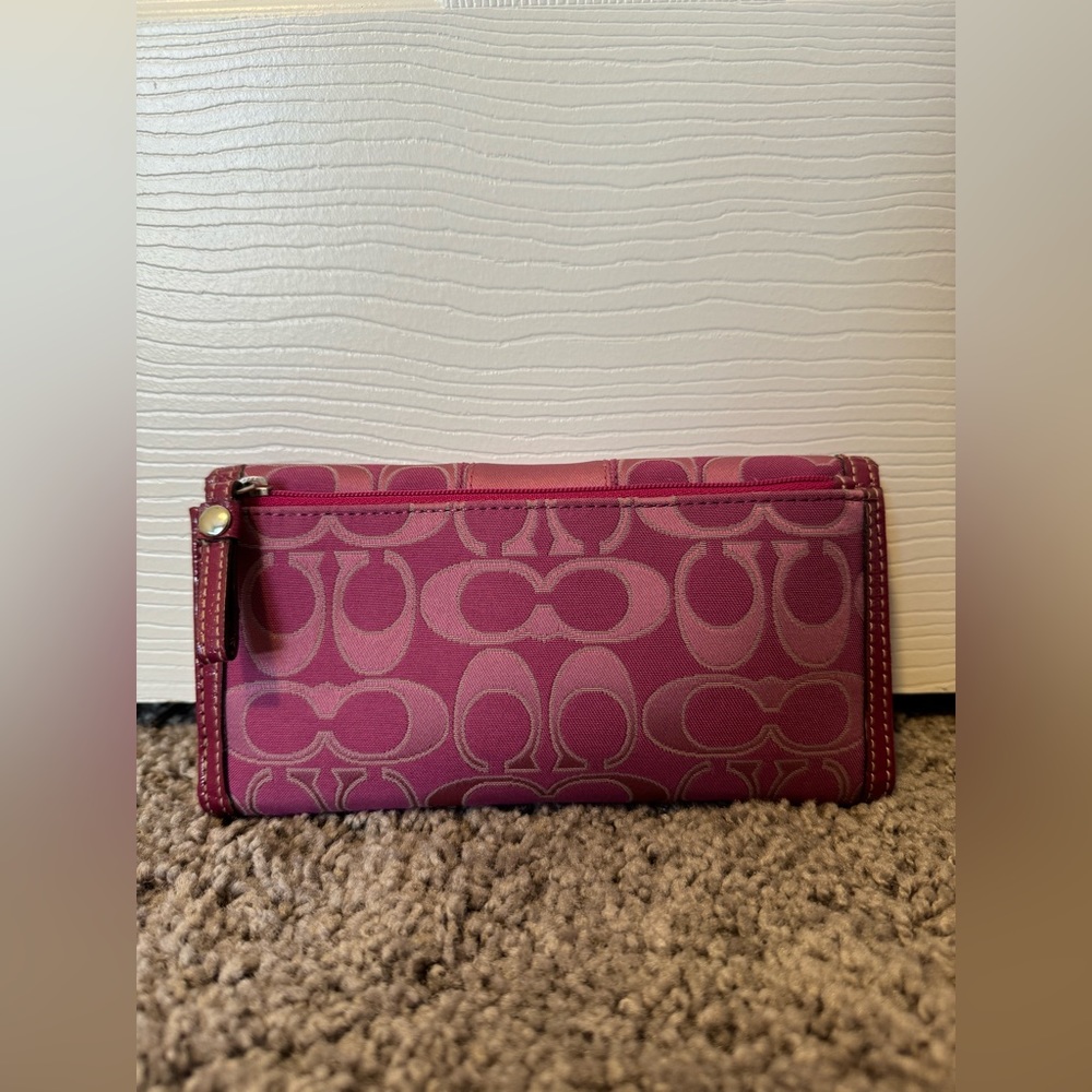 Coach Wallet - Picture 2 of 16